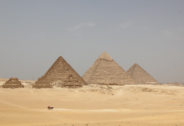 Археологи разгадали тайну египетских пирамид, раскрыв способ доставки блоков