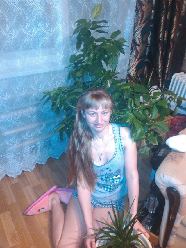 Дуры, хватит выёживаться перед фотиком