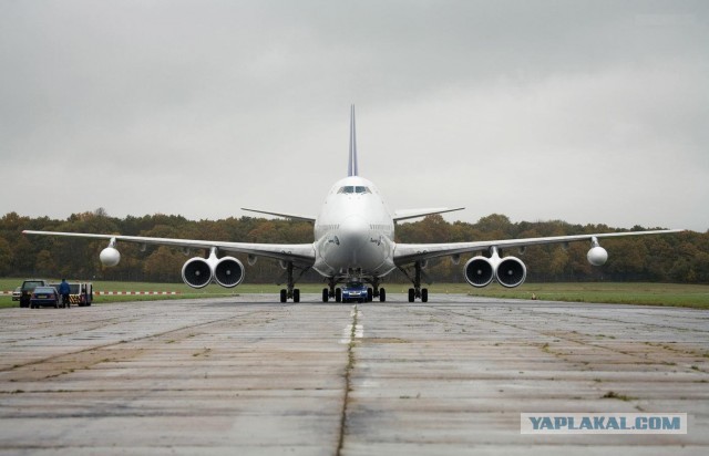 Как Boeing 747 с пятью двигателями летал