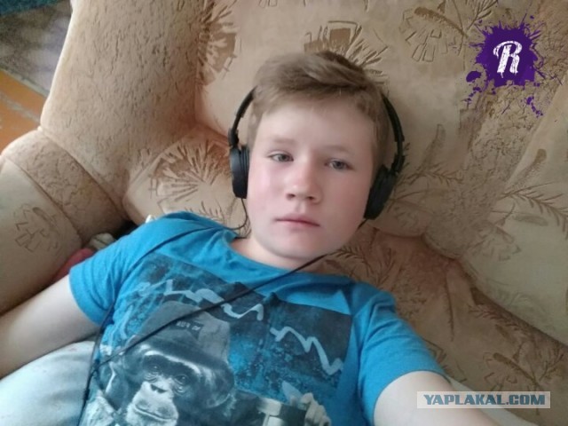Полиция в Татарстане застрелила подростка, бросившего на территорию отдела бутылки с горючей смесью и ранившего ножом сотрудника