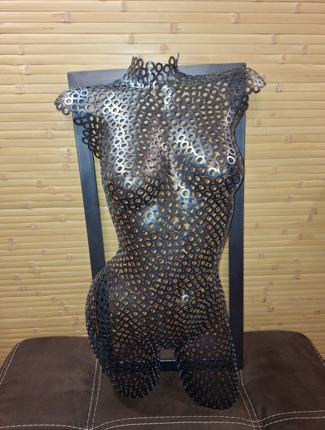 Скульптура из металла