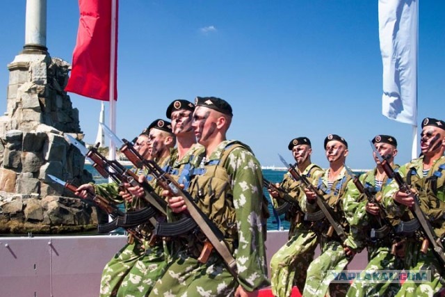 Что навевают флаги с арабской вязью в Крыму...