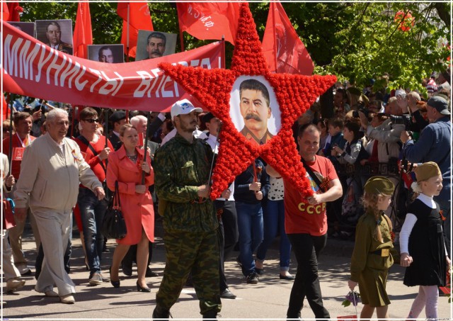 Отстаивать ли Севастополь?
