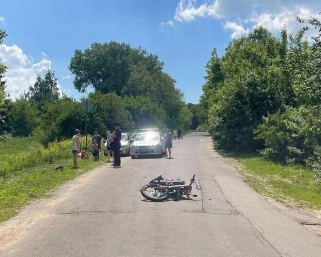 В Орловской области онжеребенок на питбайке сбил насмерть пожилую женщину