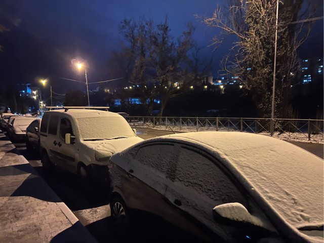 На ЮБК сильный снег