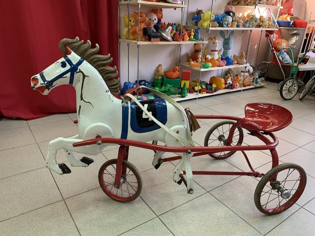 Мне бы такую игрушку в детстве