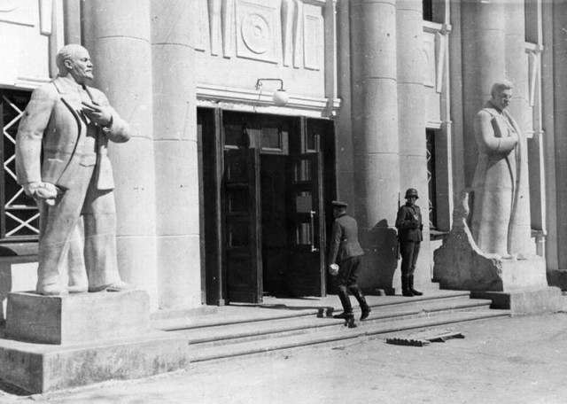 Фотографии к "Нахальному минированию" и "Лехе"