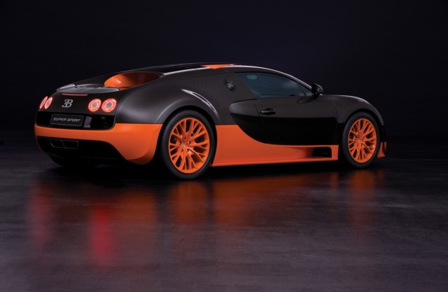 Bugatti Veyron и новый рекорд скорости - 431 км/ч!