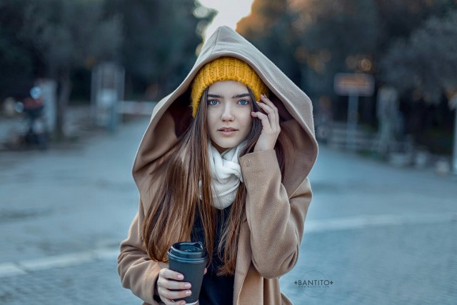 Девушки пристойные, вашего внимания достойные!