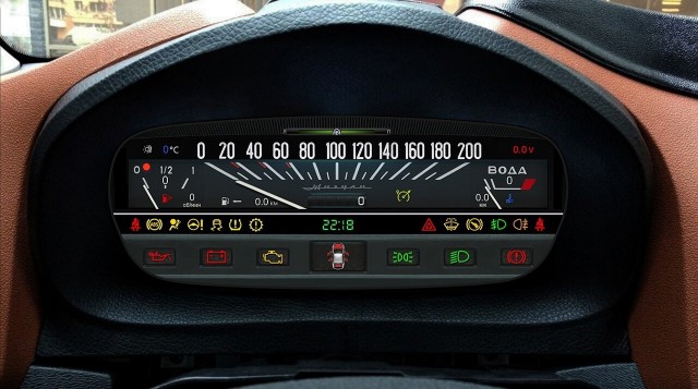 Для Lada Vesta и XRAY разработали цифровые «приборки» с дизайном от ВАЗ-2101