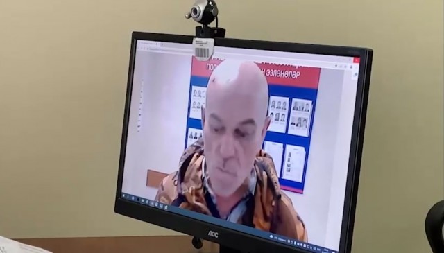 В одном из офисов МФЦ Набережных Челнах посетитель разнес рабочее место сотрудницы в ответ на уточнение имени
