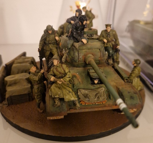 Рукожопства пост. Т34-85 "Скоро снова в бой". Какой-то фронт 1944 год