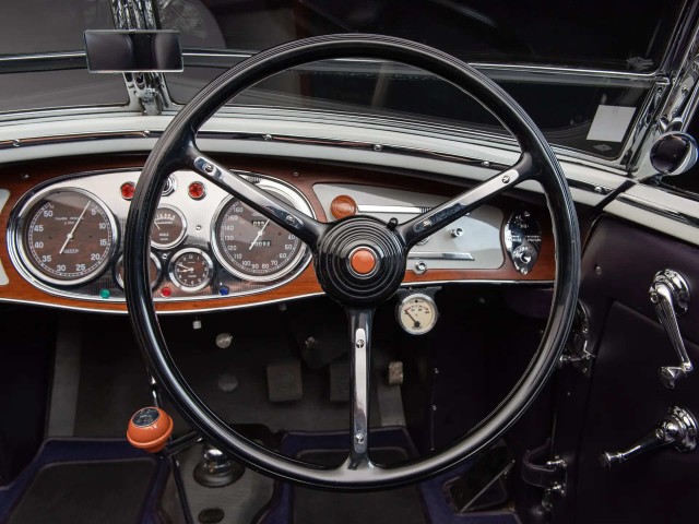 1936 Lancia Astura Cabriolet Series III 'Tipo Bocca'. Автопятница №112.