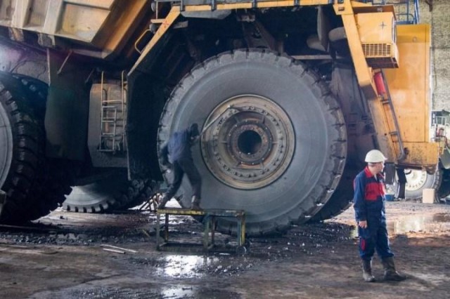 Домкрат приехал