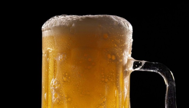 Россияне стали экономить на пиве