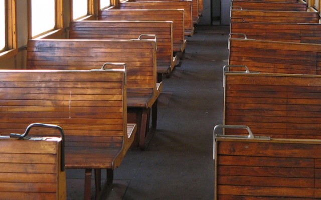 Симпатичная электричка