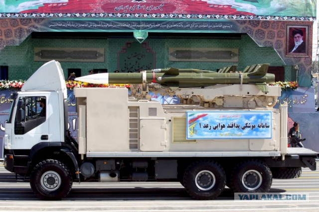 Военный парад в Иране 2015