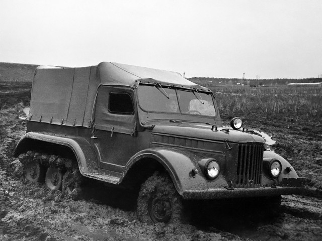 Игра на ЯПе: Угадай АВТО-9