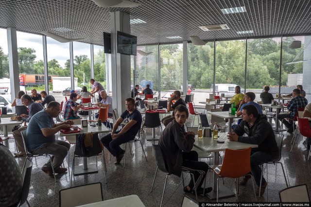 Дворец чебуреков. Русский ответ макдональдсу.