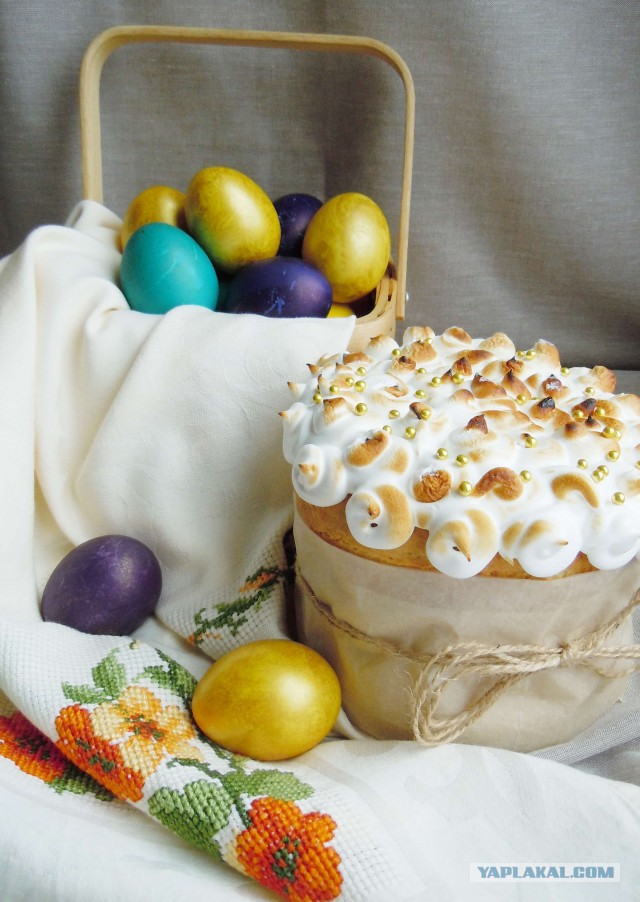 Пасхальный стол. Кулинары поздравляют!