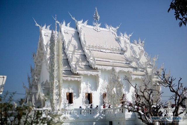 Белый храм в Чианг Рае (Wat Rong Khun)