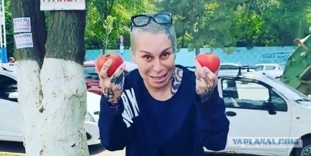 Депортировали суку?