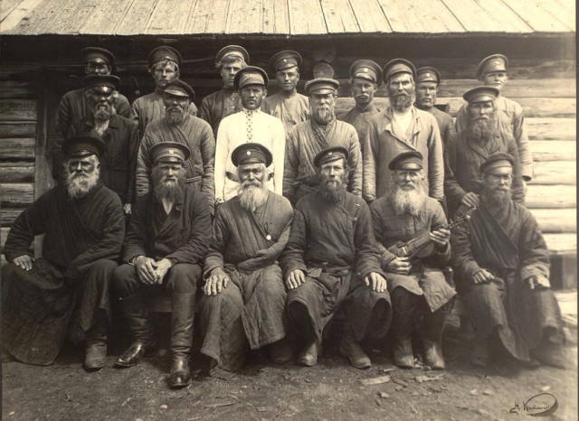 Сибирские казаки на службе и дома. Альбом 1911 года