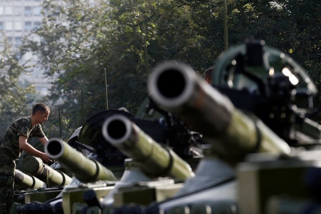 В Госдуме обратились к Сербии, которая впервые провела военные учения с НАТО