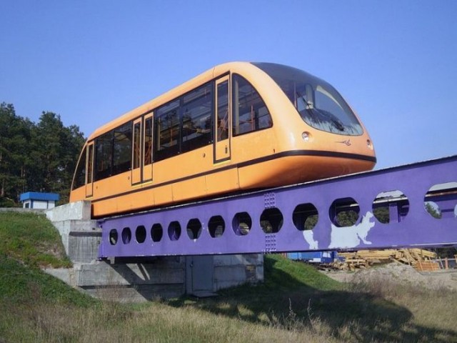 Заброшенный монорельс