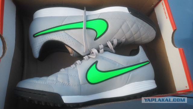 Обувь для футболистов и не только