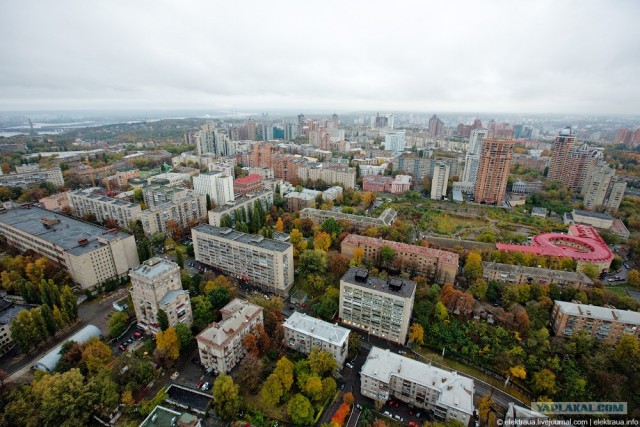 Небоскрёб в Киеве