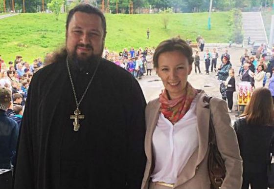 Рождаемость в России снизилась на 6,5% с начала года