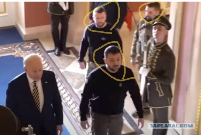 Прямо сейчас Путин в Дербенте вышел к сотням людей