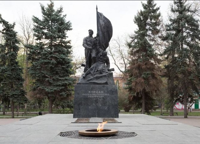 Демократия в опасности!
