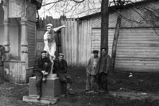 Люди и лица. 12.12.23