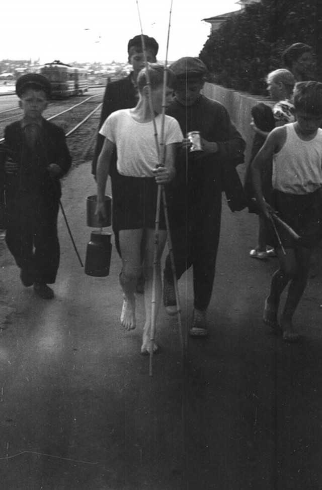Советские люди в 1960-х годах. Часть третья
