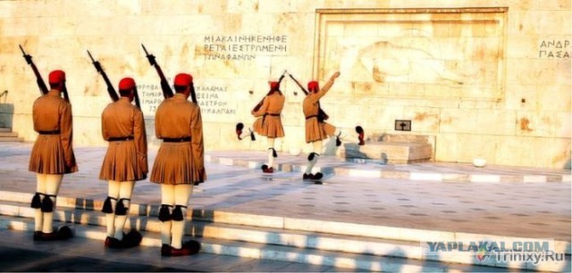 Памятники неизвестному солдату в разных странах ми