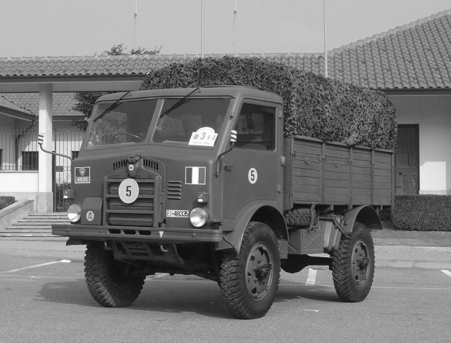 Игра на ЯПе: Угадай АВТО-8
