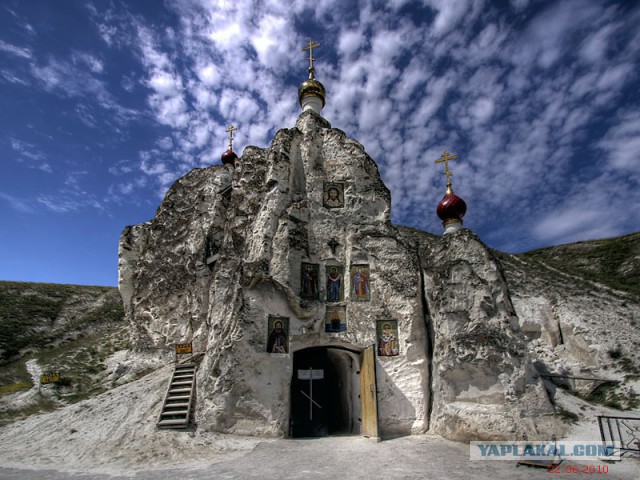 Самые красивые храмы России