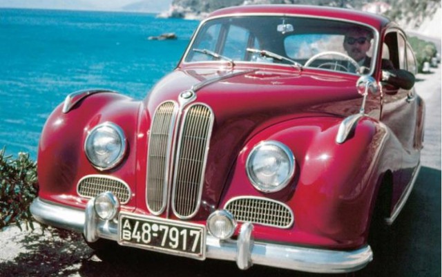 Самые яркие факты из 100-летней истории BMW