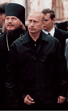 Фотожаба: Путин и священники
