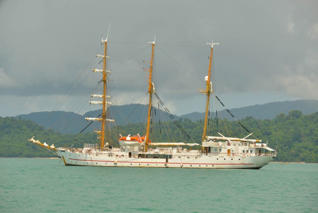 Фото отчет. Перегон яхты из Таиланда в Новую Зеландию (часть 2)