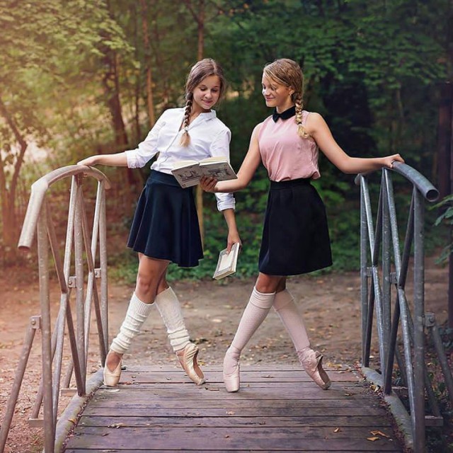 Балетные девушки