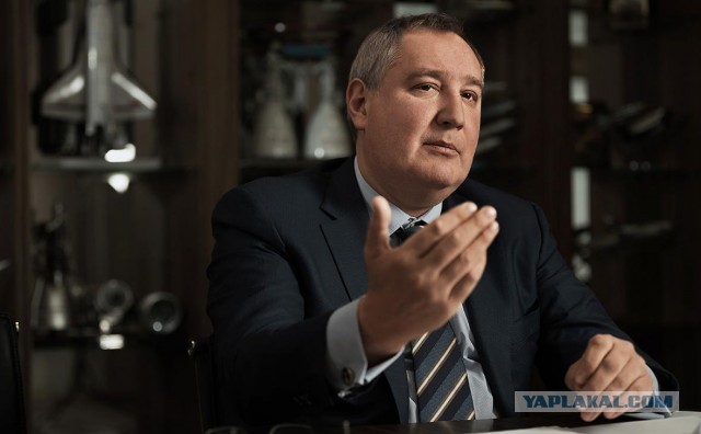 Рогозин опять заговорил, а Гиркин ему ответил