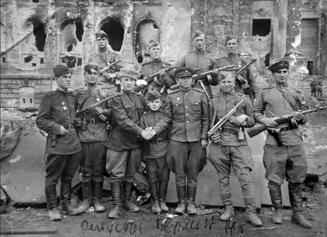 Вторая мировая война в фото - II
