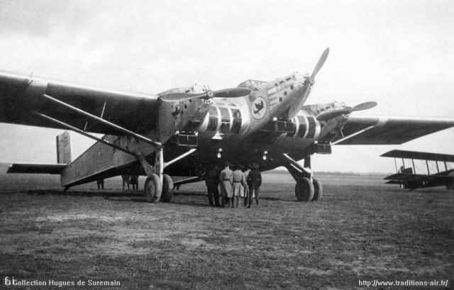 XX век в черно-белой фотографии. Авиация