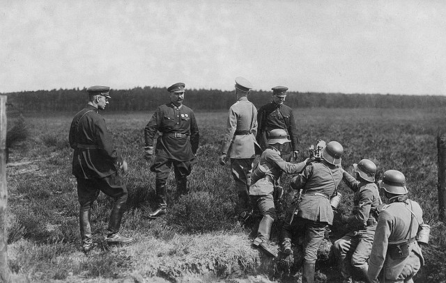 История в фотографиях
