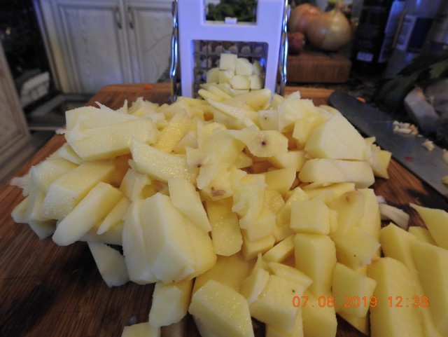 Уха с морепродуктами на молоке и сливках по американски (Clam Chowder)