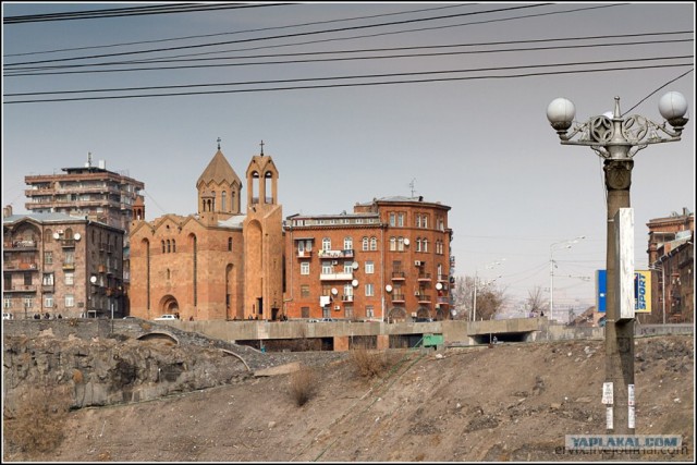 Блеск и нищета Армении: Ереван. Фоторепортаж