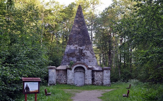 Мистическая Польша - гробницы, гробы с мертвецами